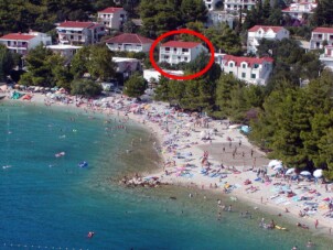 Rum nära stranden Baška Voda