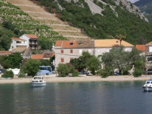 Studio lägenhet nära stranden Trstenik