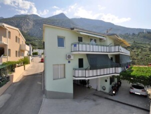 Studio lägenhet med balkong Makarska (AS-14091-a)