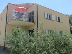 Lägenhet med två sovrum och balkong Malinska