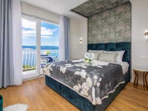 Rum med balkong och havsutsikt Lokva Rogoznica