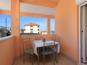 Studio lägenhet med terrass och havsutsikt Okrug Donji