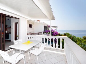 Lägenhet med två sovrum med terrass och havsutsikt Prižba
